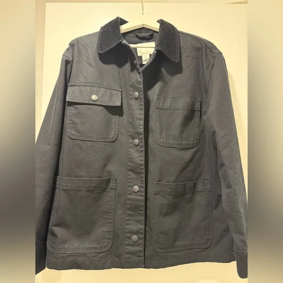 Black Jacket - Picture 4 of 4